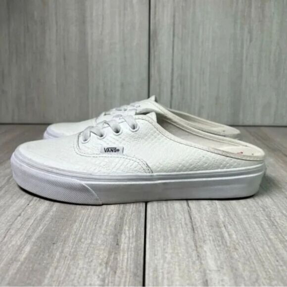 Vans Authentic Slip On Mules White SnakeSkin Print Shoes Sneaker Womens Size 7 - Picture 1 of 10